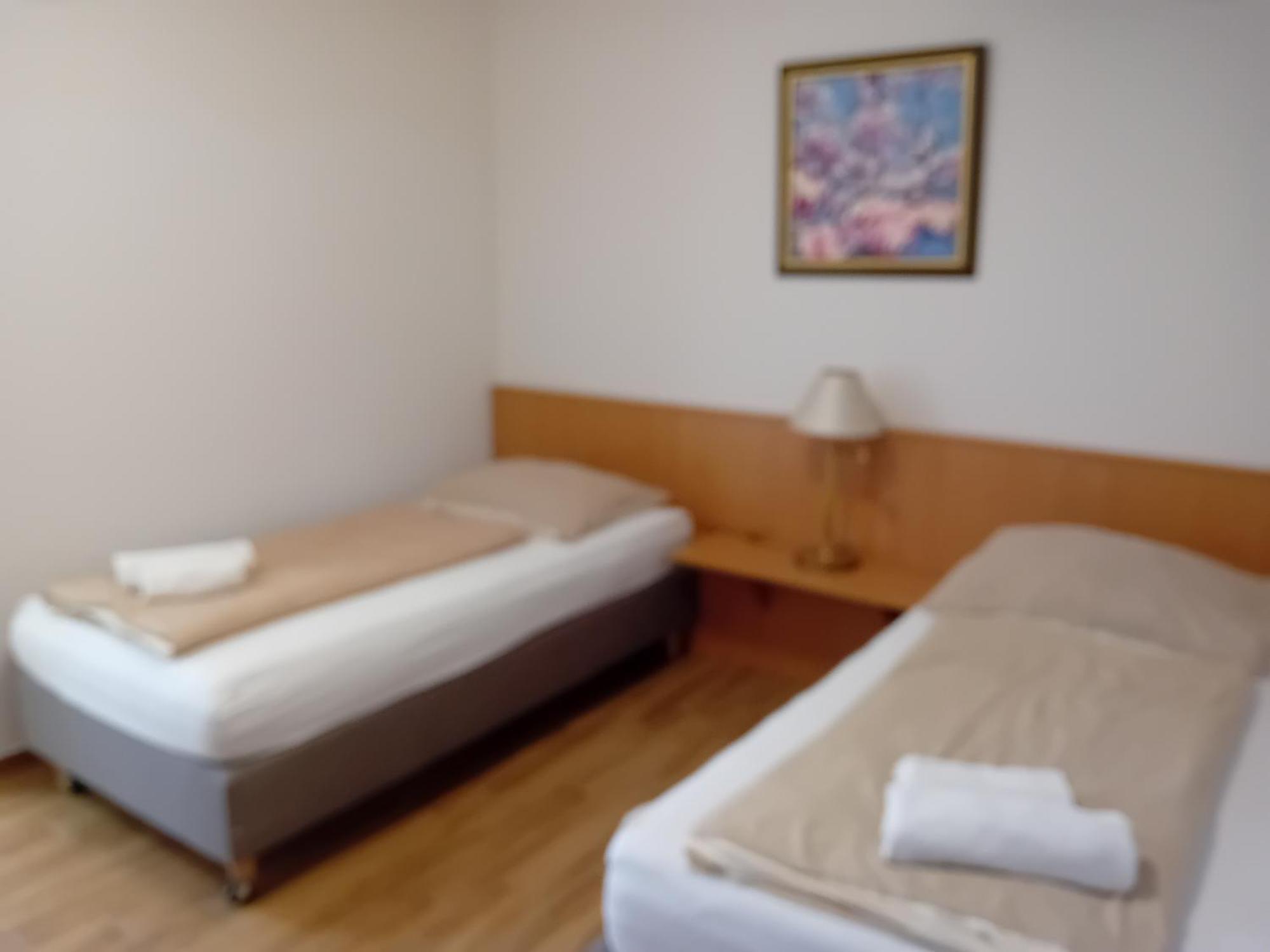 Liget Ueduelopark Fonyod Lejlighedshotel Eksteriør billede